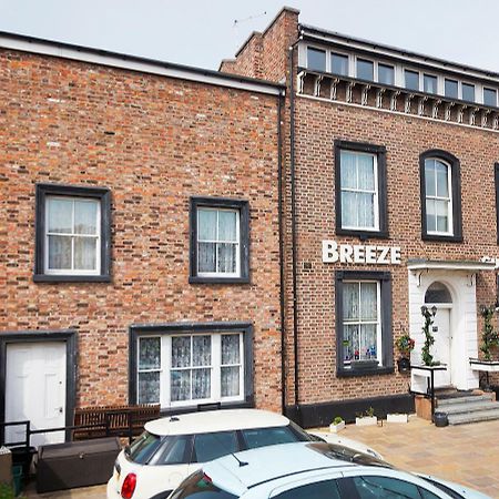 Breeze Guest House Bootle  Buitenkant foto